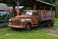 1953 Chevrolet grain truck at Lyon Farm, Yorkville, IL