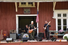 An informal trio led by guitarist Mike Wolancevich entertains at Lyon Farm, Yorkville, IL